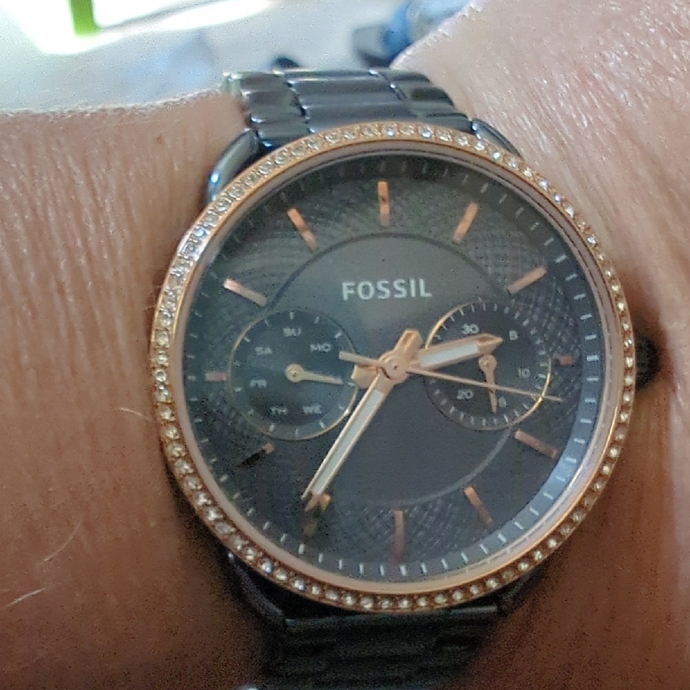 Fossil Black and Rose Gold Watch